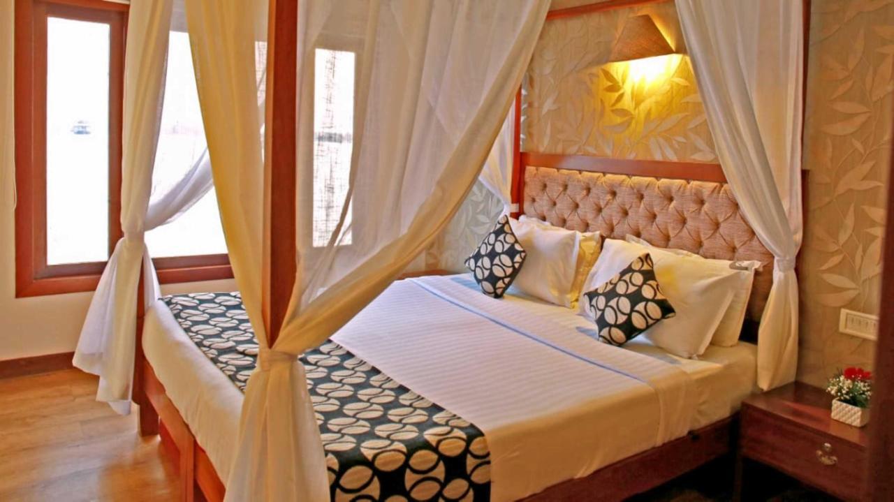 מלון Alappuzha Cosy Premium Houseboats מראה חיצוני תמונה