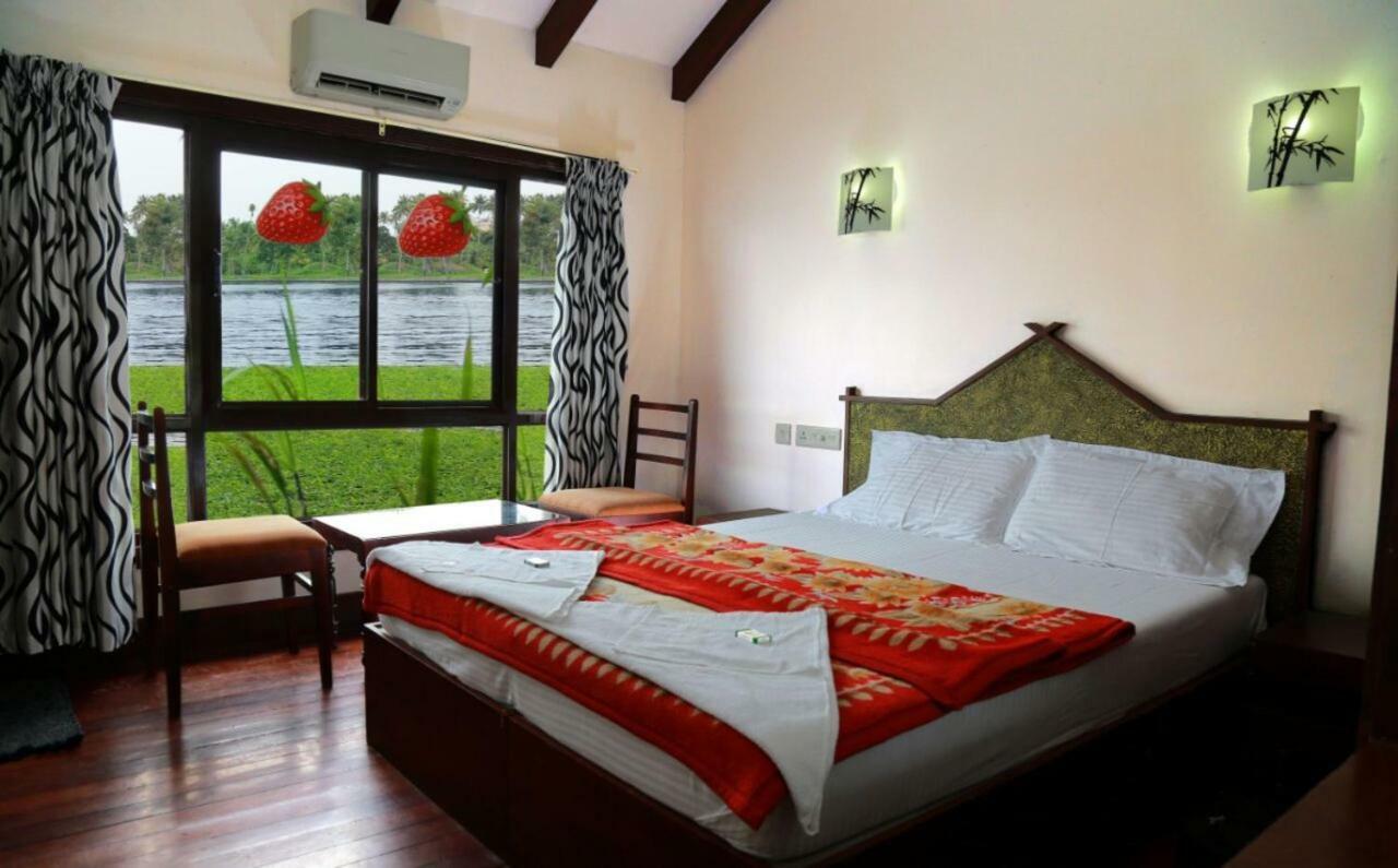 מלון Alappuzha Cosy Premium Houseboats מראה חיצוני תמונה
