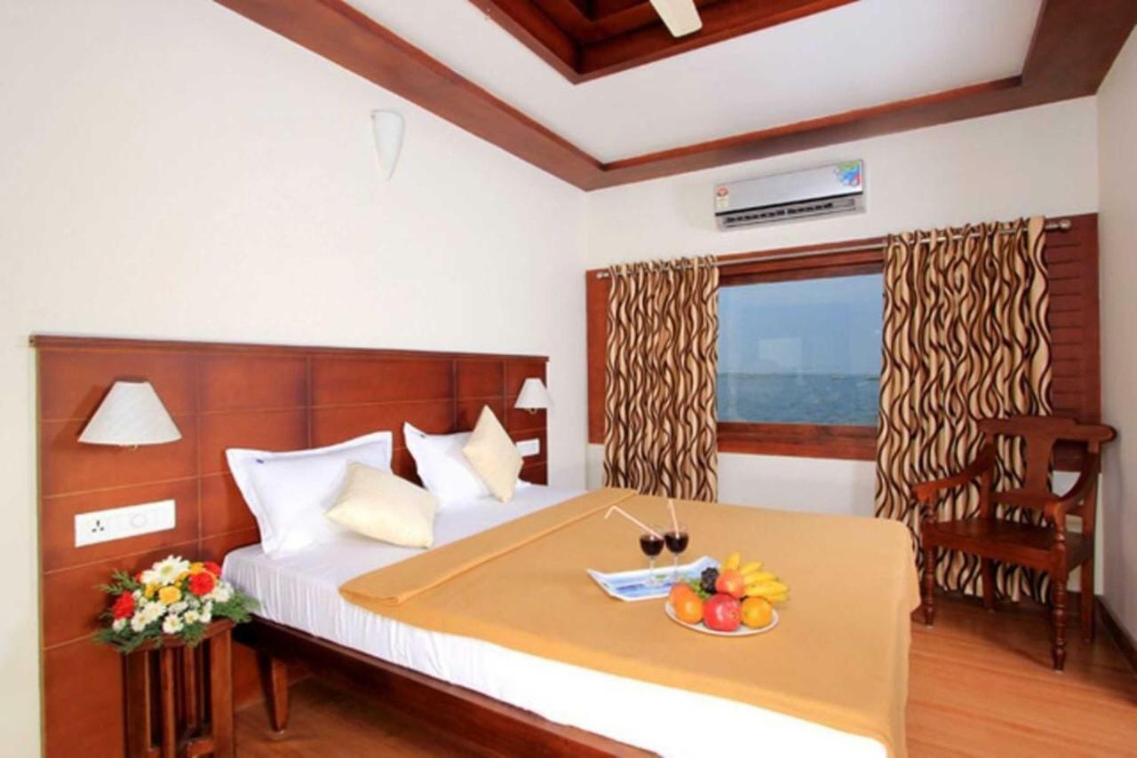 מלון Alappuzha Cosy Premium Houseboats מראה חיצוני תמונה