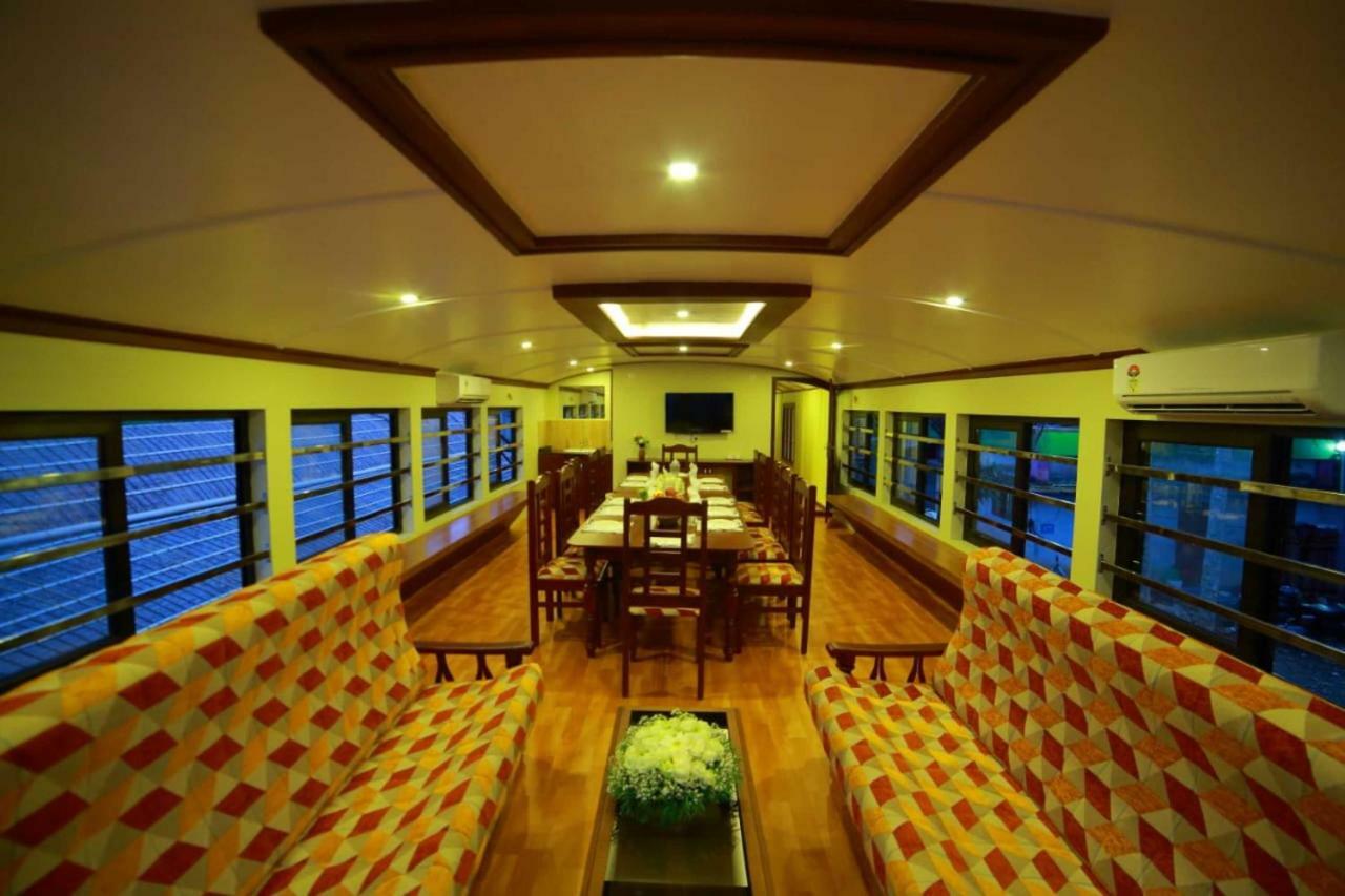 מלון Alappuzha Cosy Premium Houseboats מראה חיצוני תמונה
